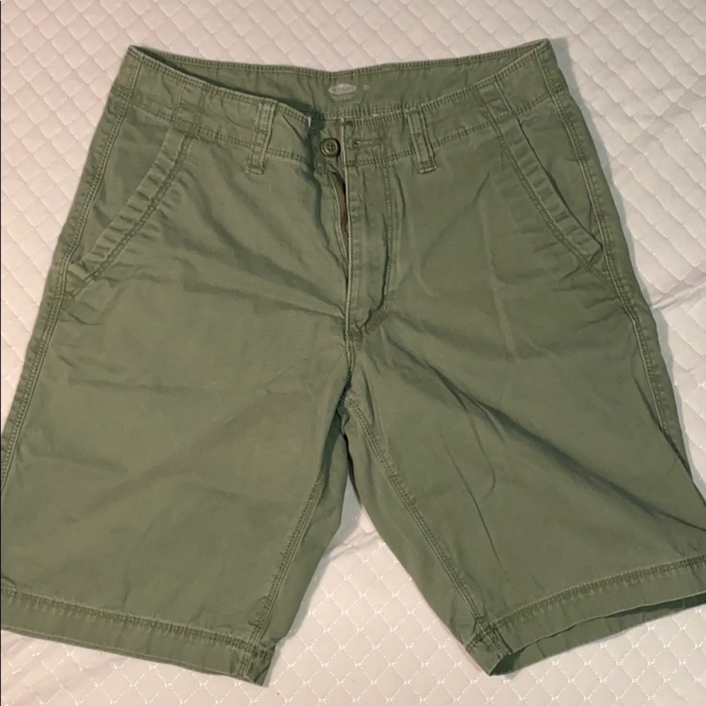 Old navy shorts sz 29